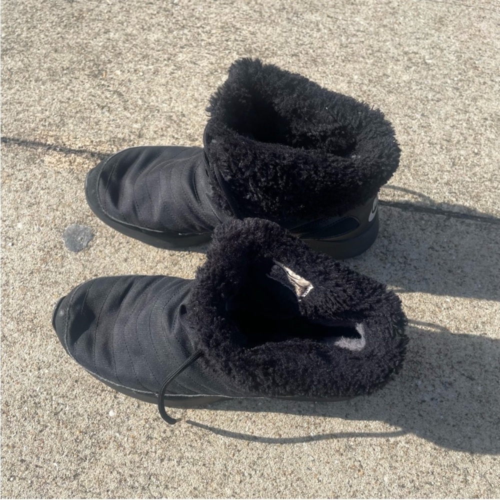Nike Black Winter Boots